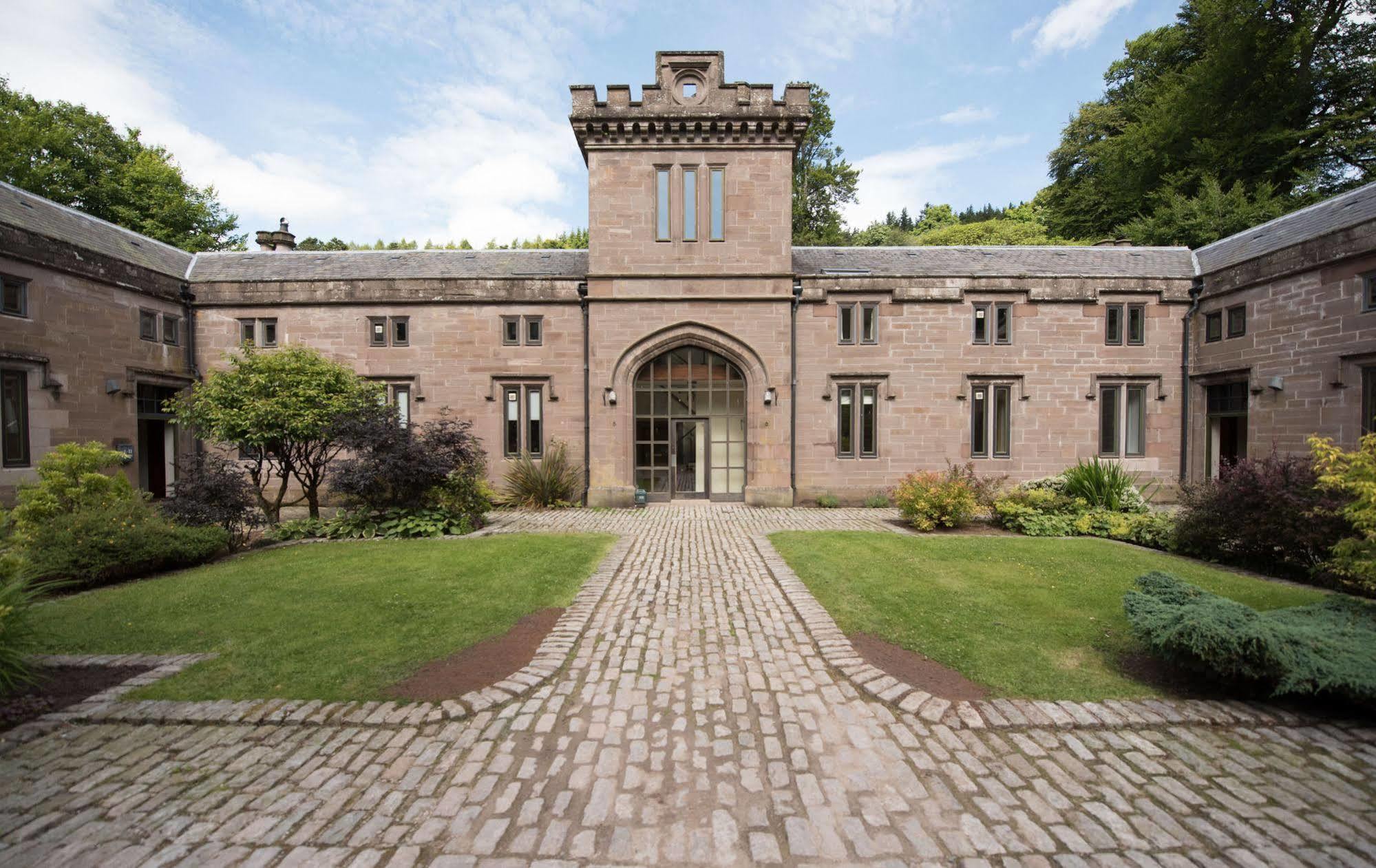 The Castle Stables Appartamento Dundee Esterno foto